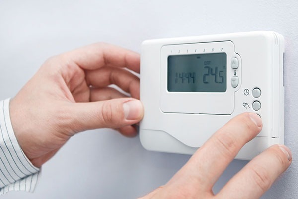 Hybrid heating system pros and cons